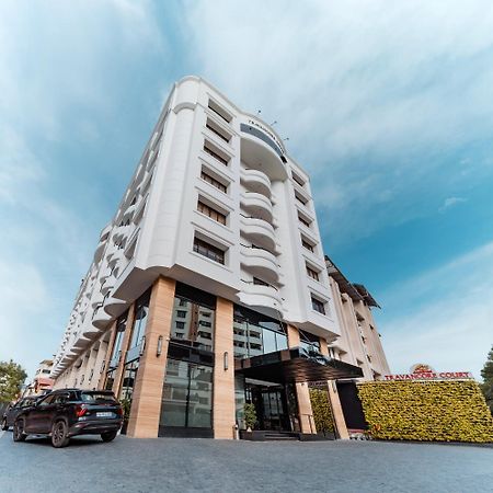 Travancore Court Kochi Exteriör bild