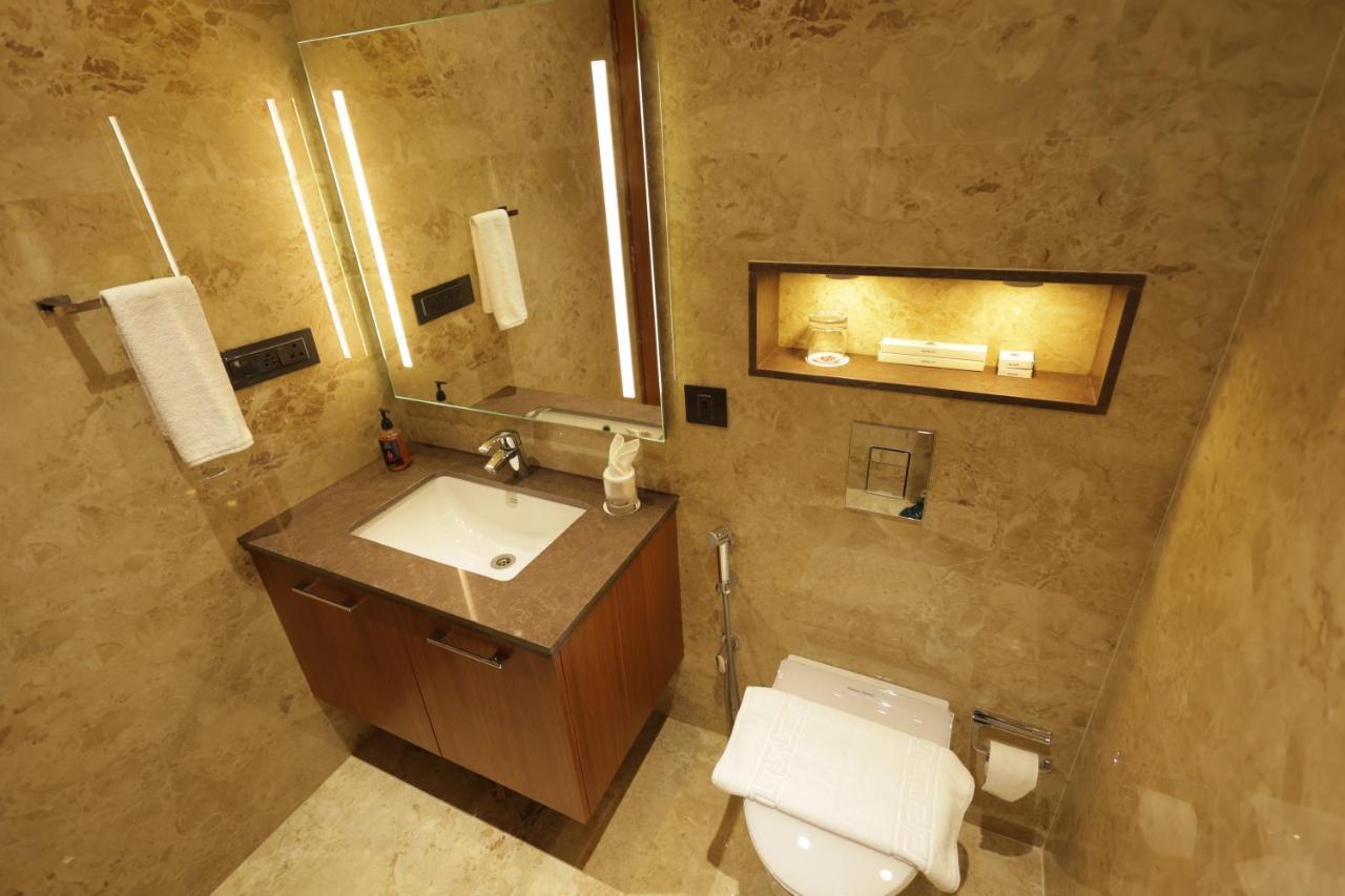 Travancore Court Kochi Exteriör bild